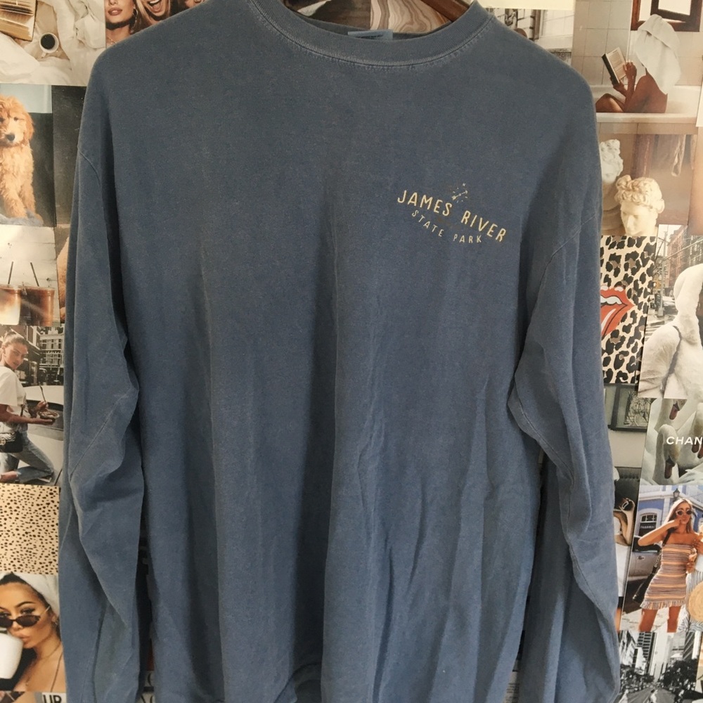 ❌SOLD❌ Comfort colors long sleeve